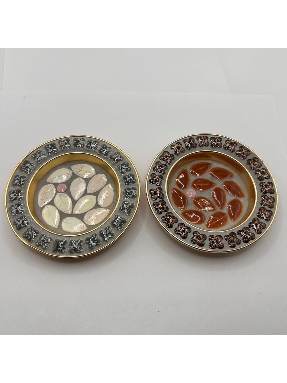 2 VTG 1970s Japanese Porcelain Mosaic Tile Trinket Dishes Gold Rim Leaf Pattern